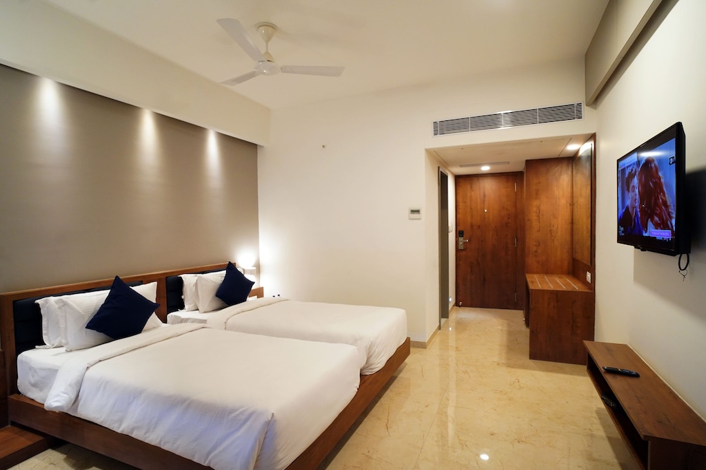 Executive Twin Room with two single beds